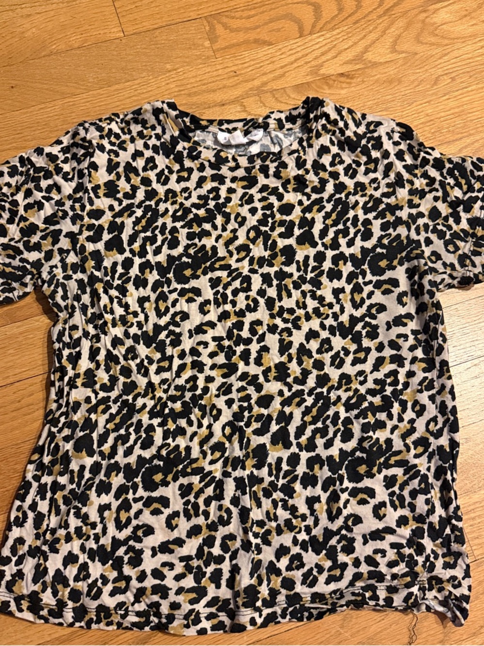 Socialite Leopard Print Short Sleeve Top in Black, Cream & Gold